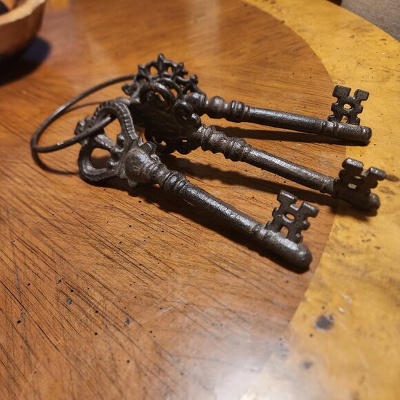 SOLD - Picture 8 of 11